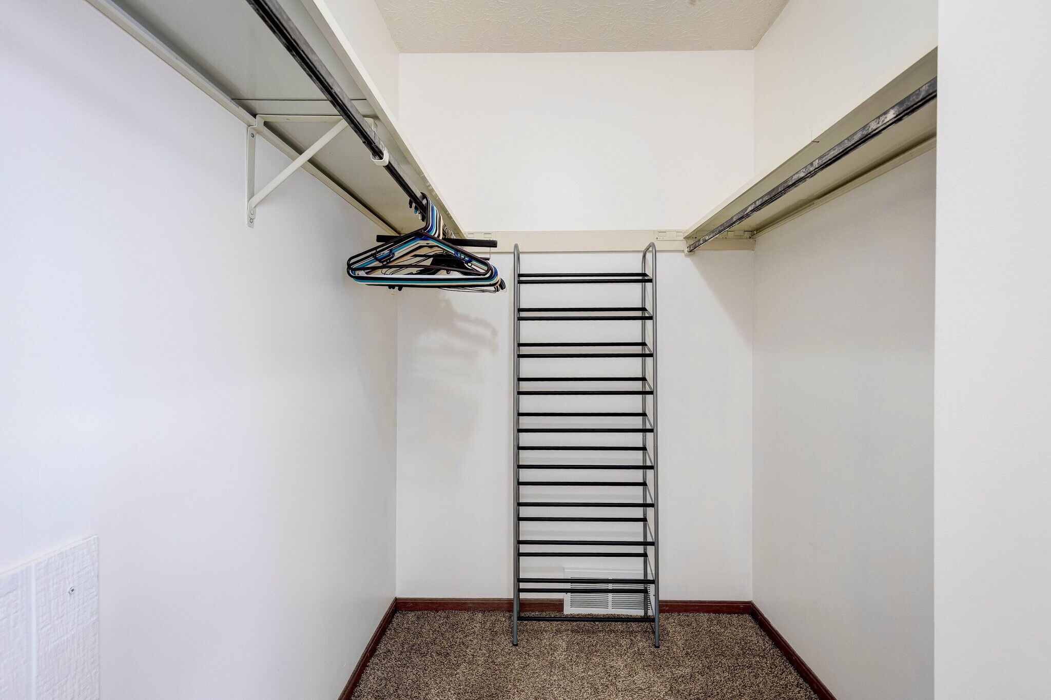 Building Photo - 6524 Blossomwood Cir NE