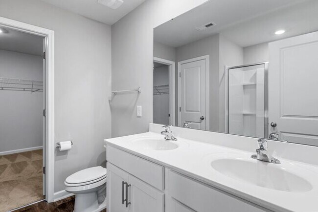 Building Photo - Newer Home in Reedy Fork, So Many Upgrades, SS Appliance, Loft, Garage, Fenced!