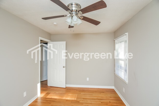 Building Photo - 4910 Roebuck Rd NW