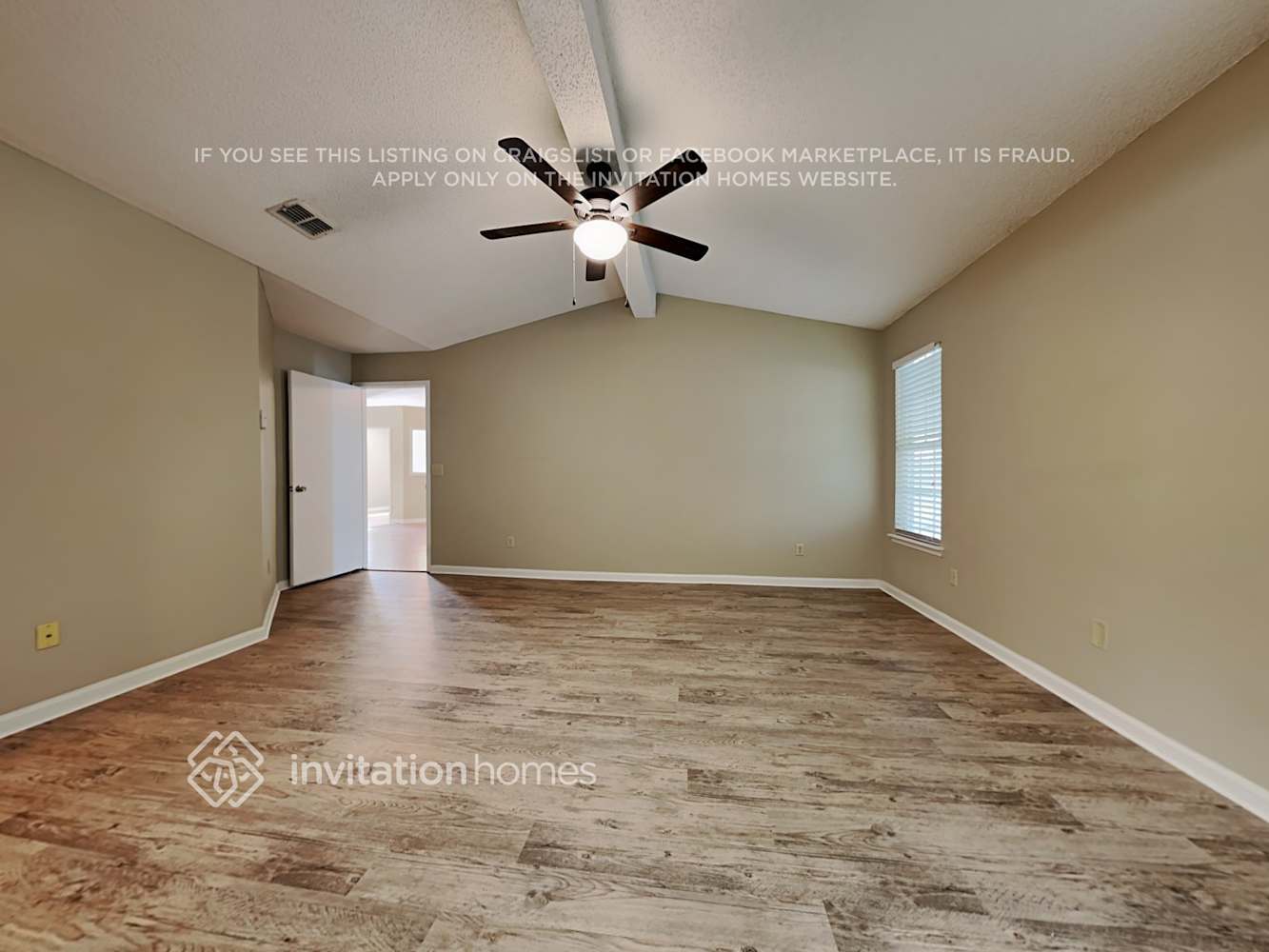 Building Photo - 3271 Glendyne Dr W