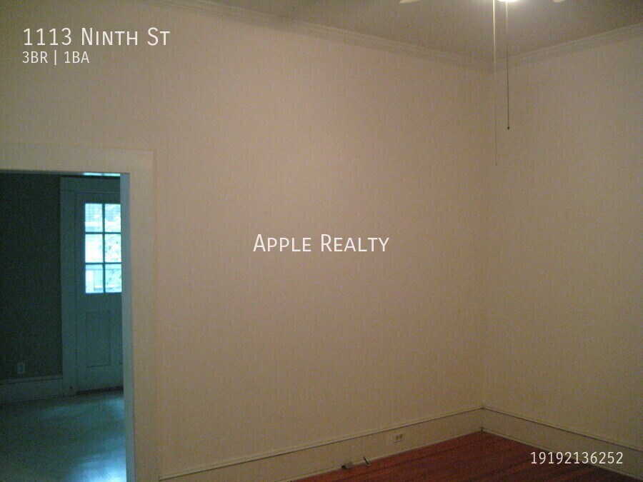Building Photo - 1113 9th St