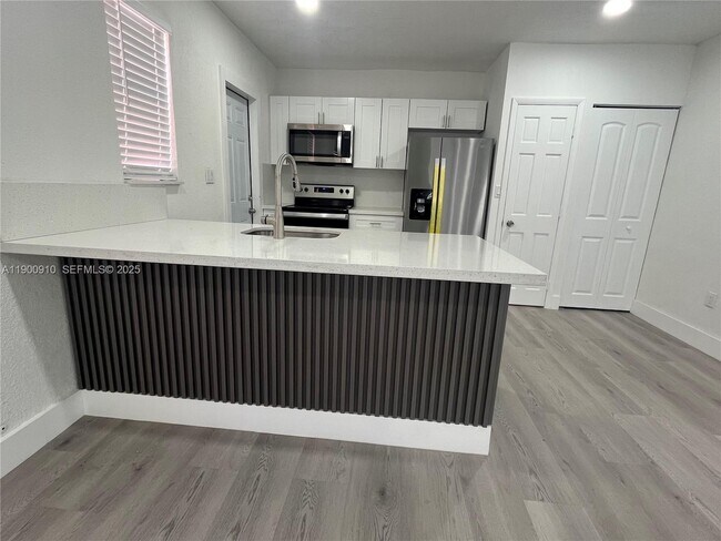 Building Photo - 1923 NW 66th St