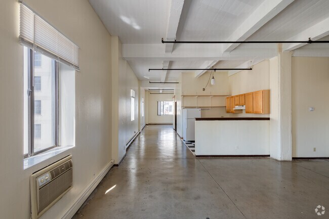 Interior Photo - Riverside Lofts