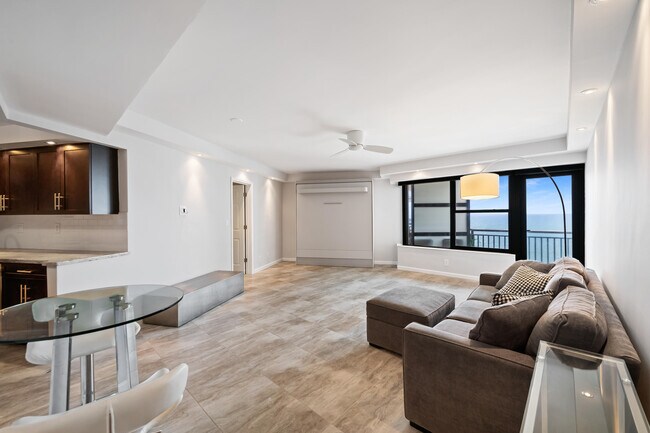 Building Photo - 3800 Galt Ocean Dr