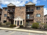 Building Photo - 2215 Nichols Rd