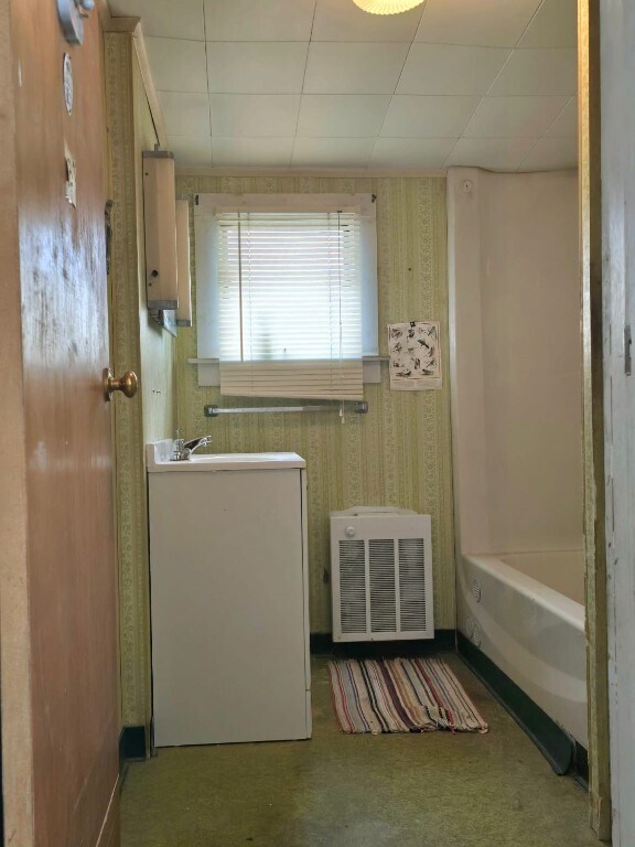 Building Photo - 409 Jackson Ave