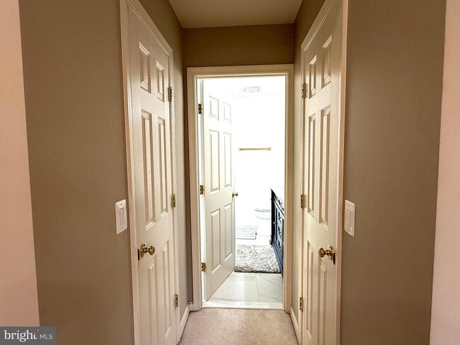 Building Photo - 21201 Sundial Ct