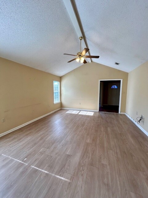 Building Photo - 3818 Pondside Cir