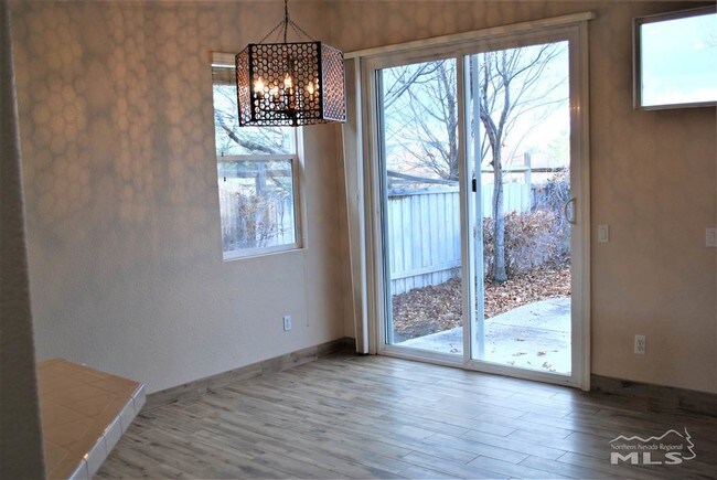 Building Photo - 2720 Arrow Smith Dr