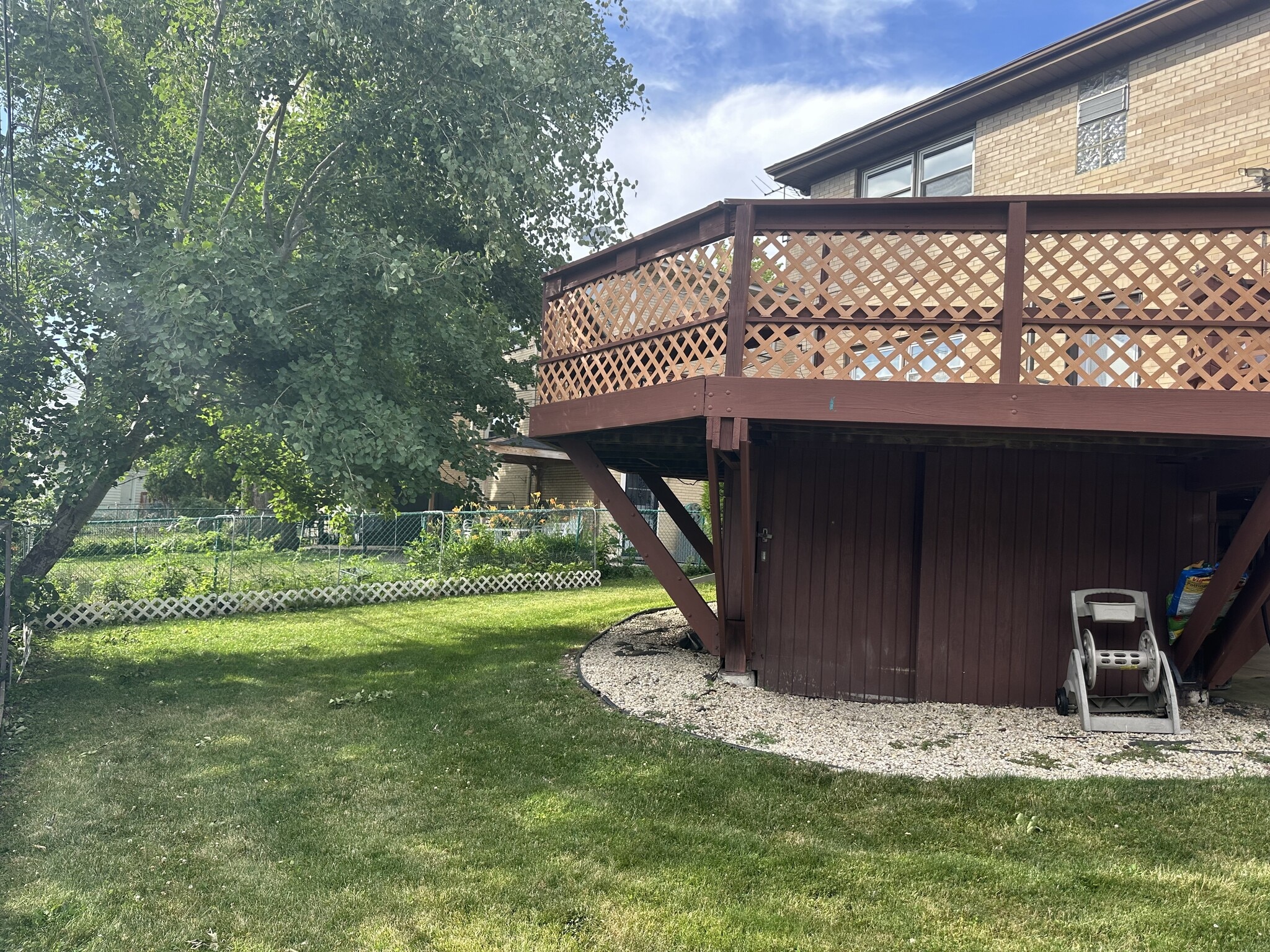 Back Yard - 1336 N Northwest Hwy