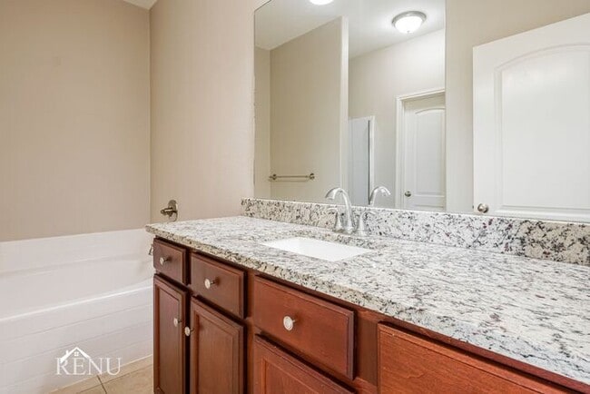 Building Photo - 6670 Charleston Dr