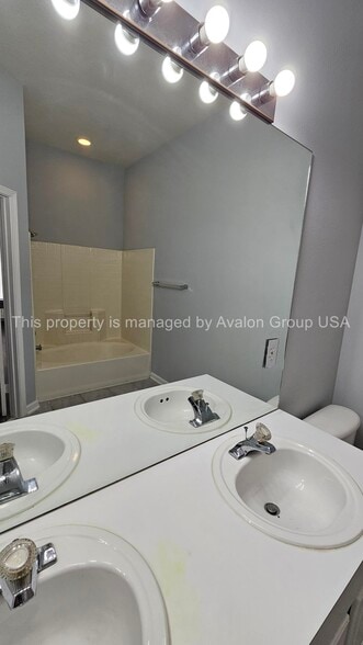 Building Photo - 8230 Dames Point Crossing Blvd N