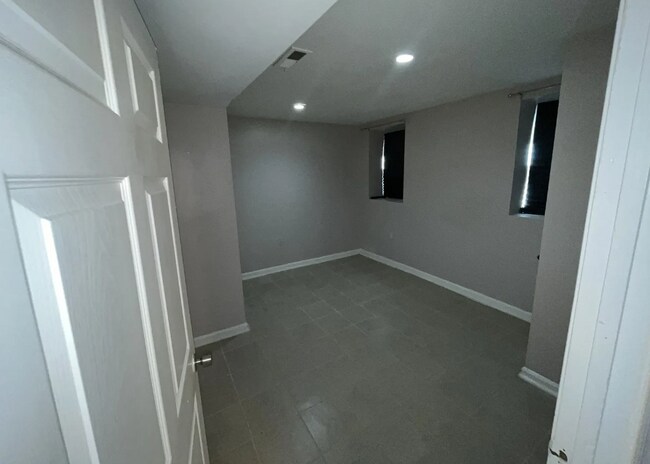 Building Photo - 431X Liberty Heights Ave