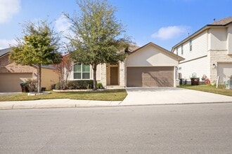 Building Photo - 515 Sage Thrasher