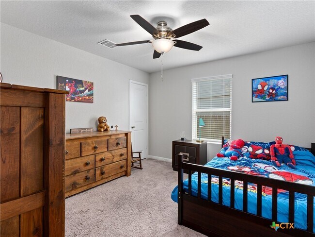 Building Photo - 597 Summersweet Rd