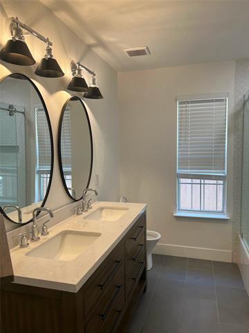 Building Photo - 4028 Eastleigh Dr