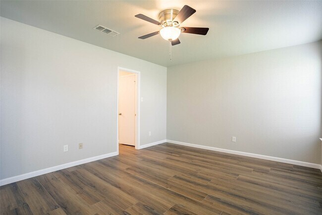 Building Photo - 10500 Aransas Dr