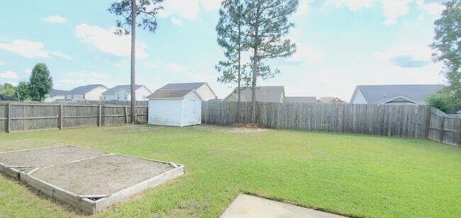 Building Photo - Jackbritt School Distric