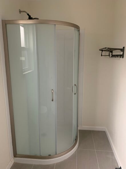 Building Photo - 4994 Berkeland Ct