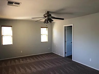 Building Photo - 2595 S Southwind Dr