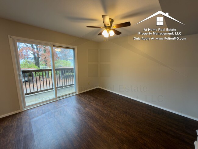 Building Photo - 1822 Springdale Ct