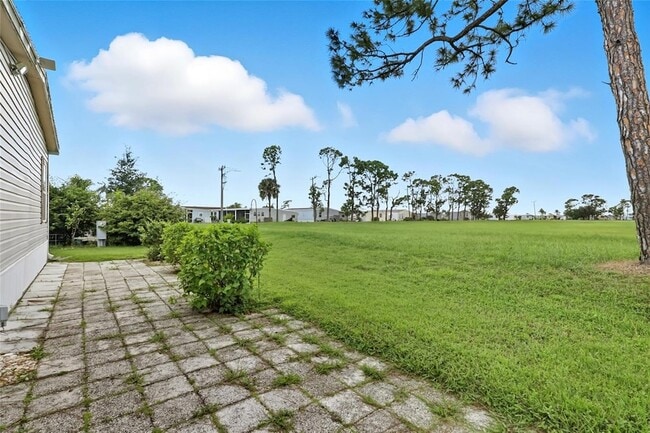 Building Photo - 420 Vivar