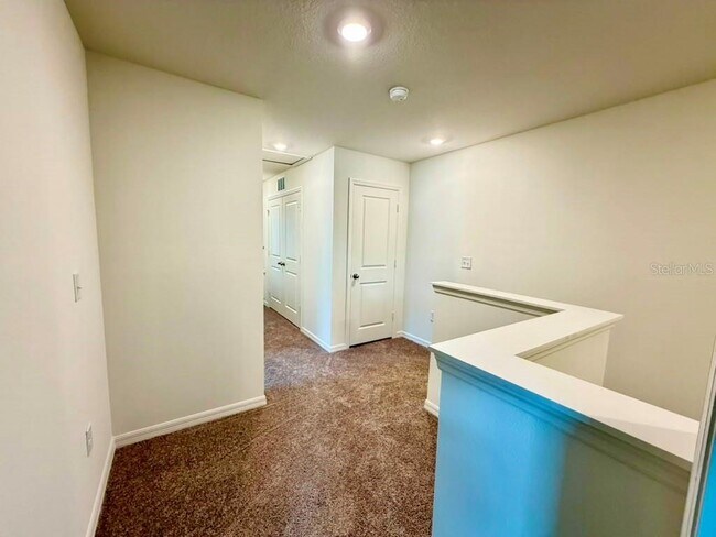 Building Photo - 16615 Luminary Lp