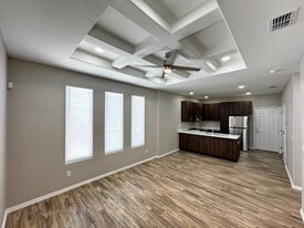 Building Photo - 4008 La Vista Ave