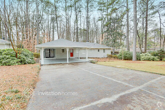 Building Photo - 1584 Clairmont Ln NE