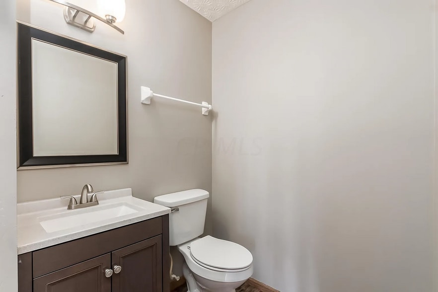 Building Photo - 4769 Hoseah St