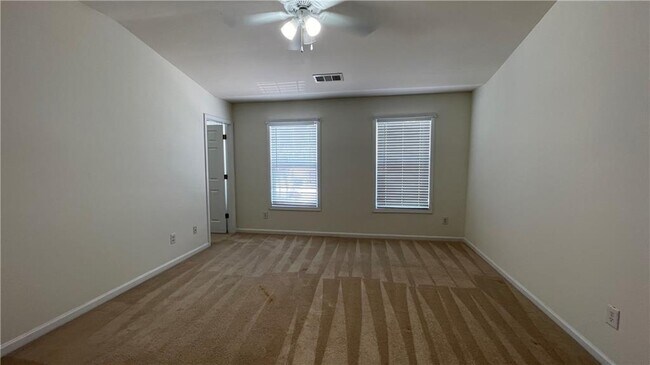 Building Photo - 2028 Ellison Way