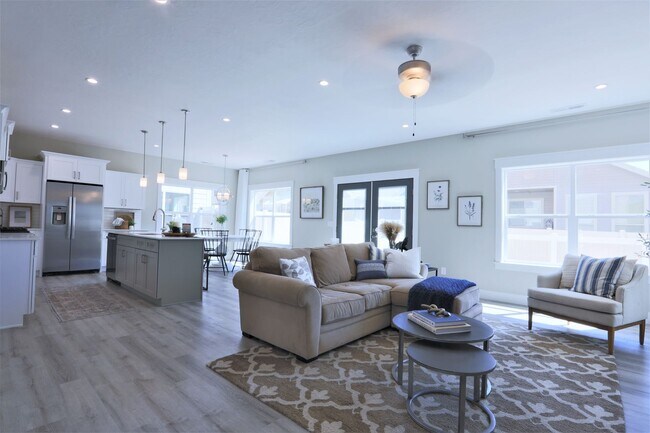 Building Photo - Like New 3BD/2.5BA with 2 Car Garage- $100...