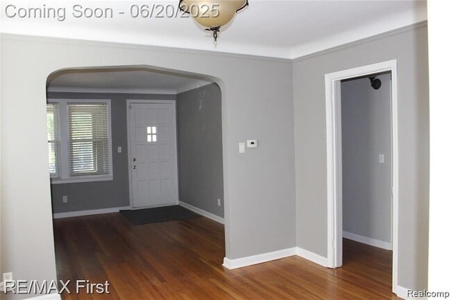 Building Photo - 1546 W Marshall St