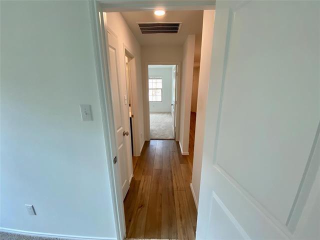 Building Photo - 1701 Madison Dr