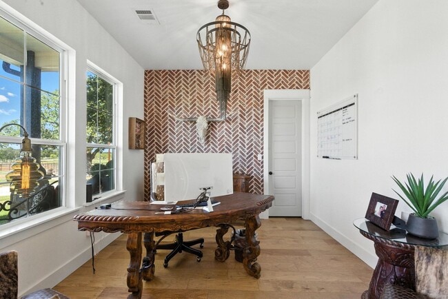 Building Photo - Stunning 5 bedroom horse property coming soon!