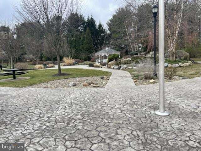 Building Photo - 27 Stratton Ct