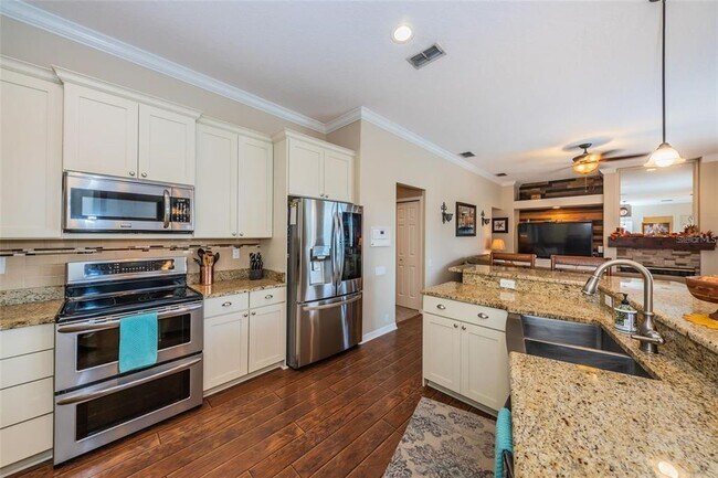 Building Photo - 1203 Hagen Dr