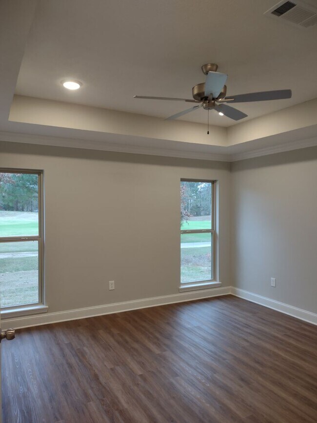 Building Photo - JUST REDUCED!! PLUS..***Move in Special..1...
