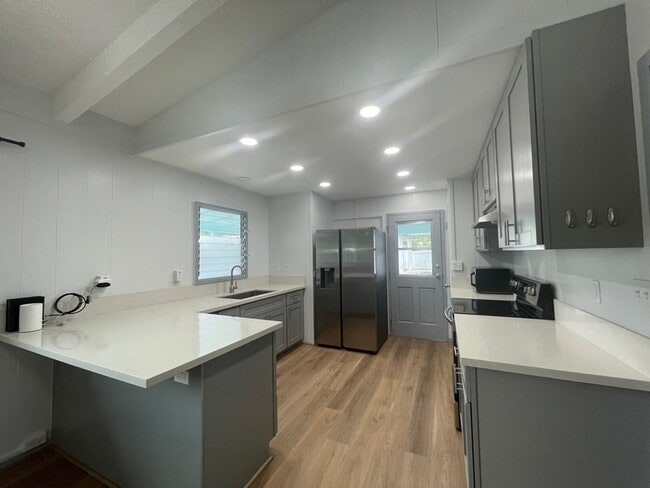 Building Photo - 45-537 Kiani Street - 1