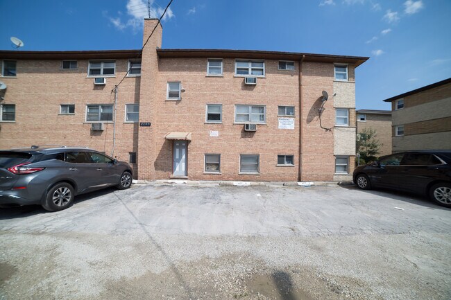 Building Photo - 2149 135th Pl
