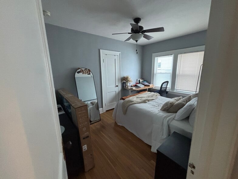 Building Photo - 1274 Jackson Ave