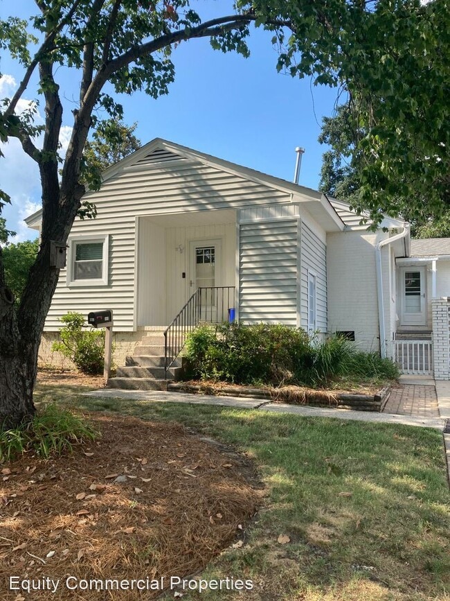 Primary Photo - 4 br, 2 bath House - 800 N. Elam