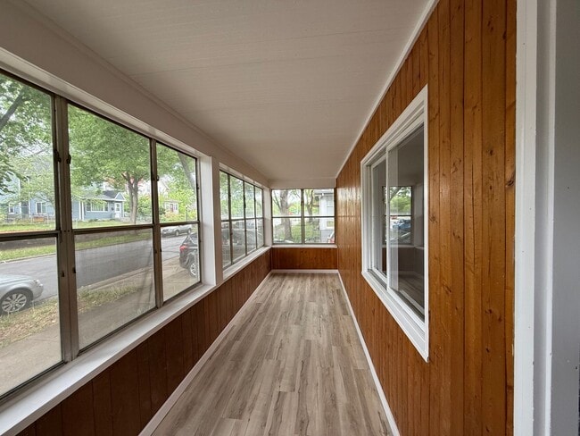 Building Photo - Home for rent on North End Saint Paul