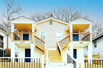 Building Photo - 539 Paines Ave NW