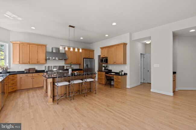 Building Photo - 9724 Centennial Meadows Ln
