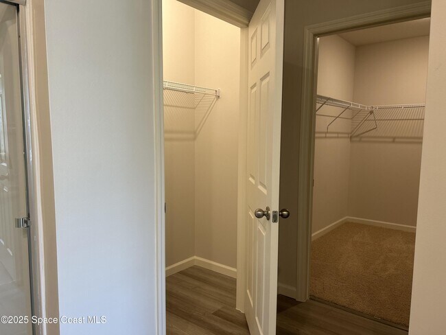 Building Photo - 2398 Angel Rd