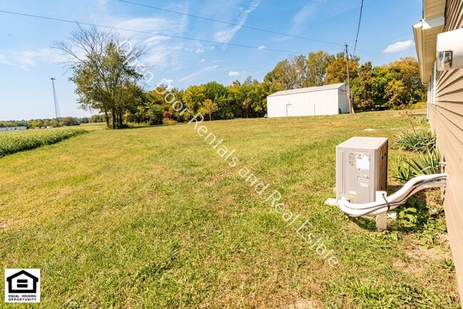 Building Photo - 4990 Co Rd 71