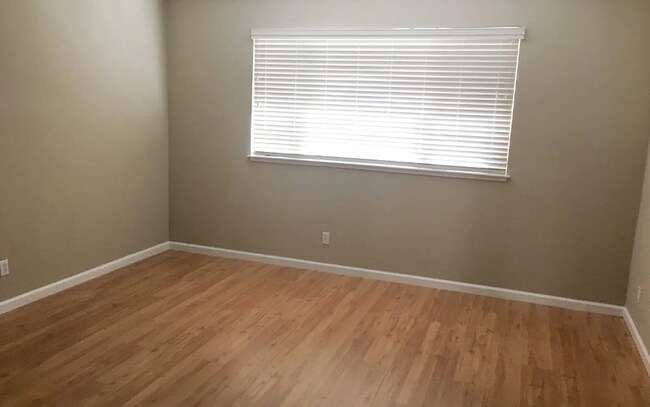 Building Photo - DELIGHTFUL 3 Bed/2 Bath Home in Fremont - ...