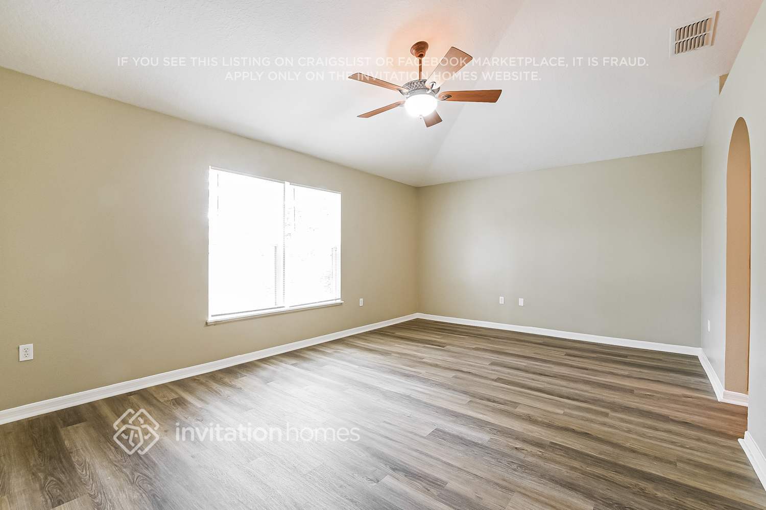 Building Photo - 688 Red Pepper Loop