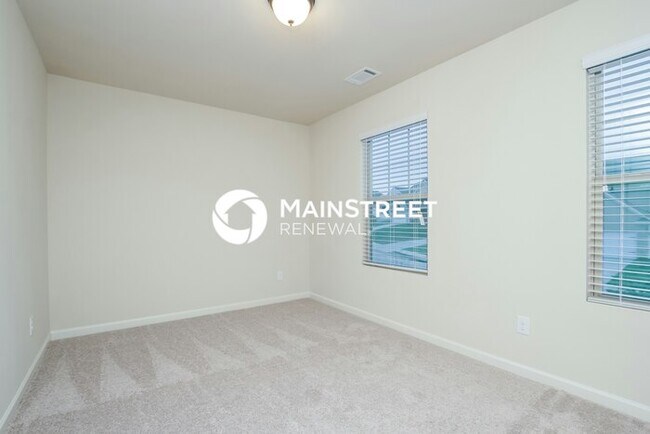 Building Photo - 4 Bedroom Pet-Friendly Home in Pendergrass, GA with Main Street Renewal
